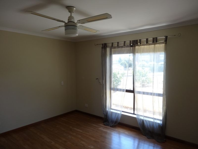 26 Marlborough Avenue, Victor Harbor SA 5211