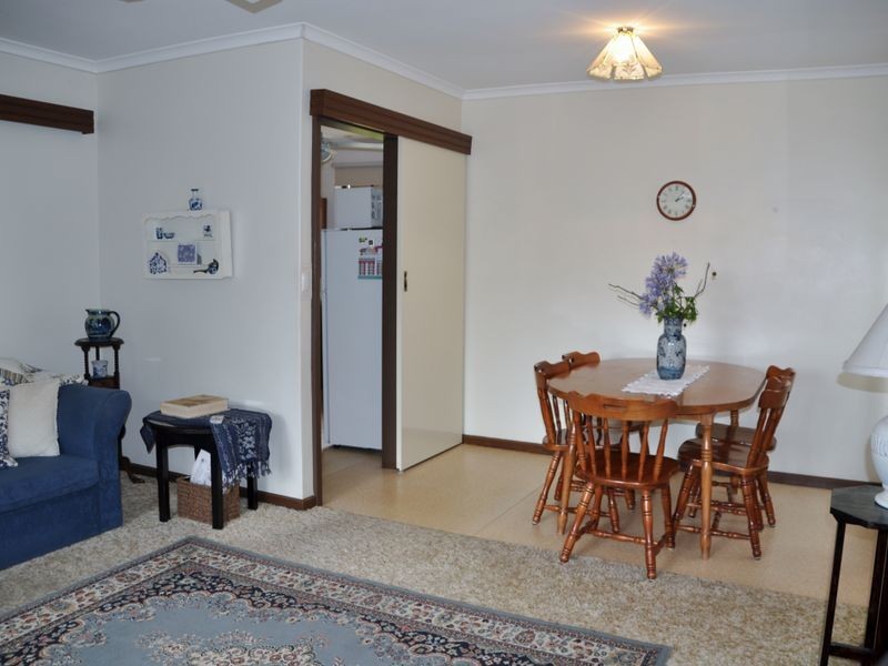 80 Canterbury Road, Victor Harbor SA 5211