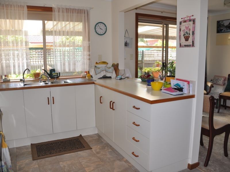 1/30 Graham Street, Victor Harbor SA 5211