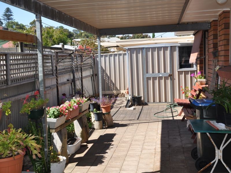 1/30 Graham Street, Victor Harbor SA 5211