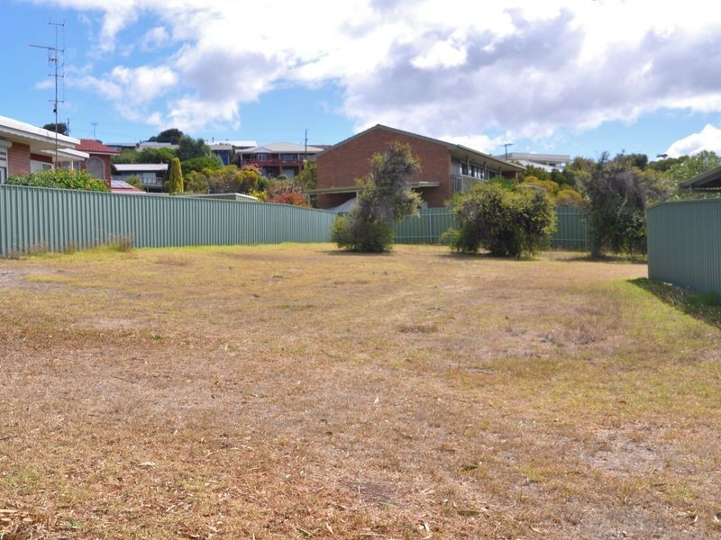 7 Clair Avenue, Encounter Bay SA 5211