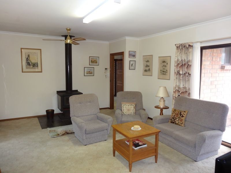3 Dundalk Avenue, Victor Harbor SA 5211