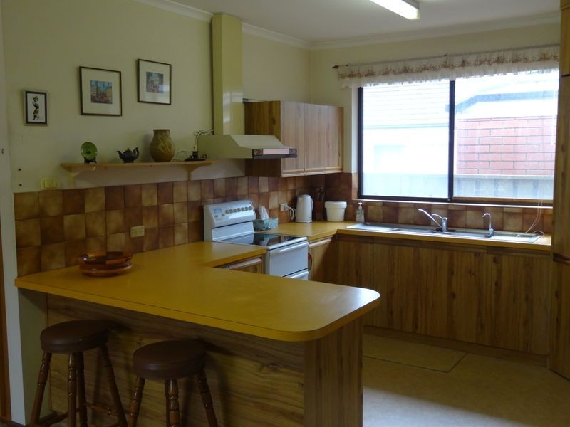 3 Dundalk Avenue, Victor Harbor SA 5211