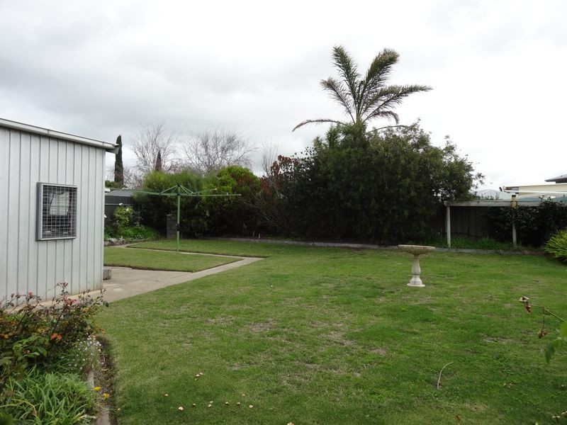 3 Dundalk Avenue, Victor Harbor SA 5211