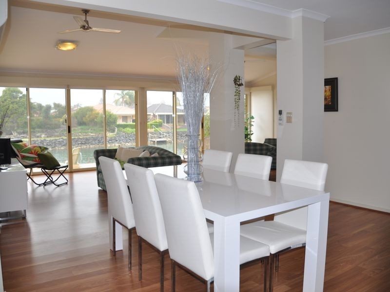 60 Lakeside Cct, Encounter Bay SA 5211