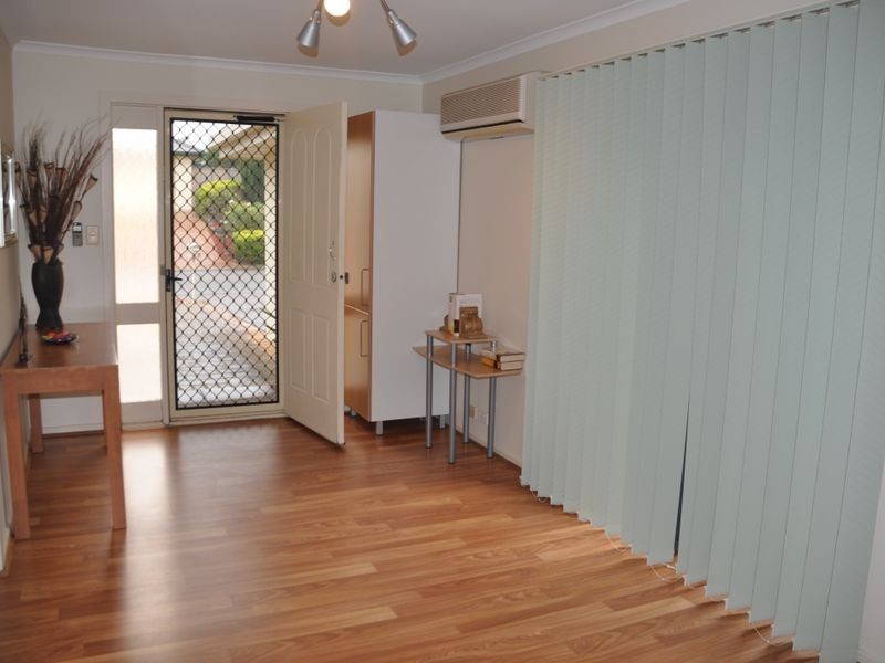 60 Lakeside Cct, Encounter Bay SA 5211