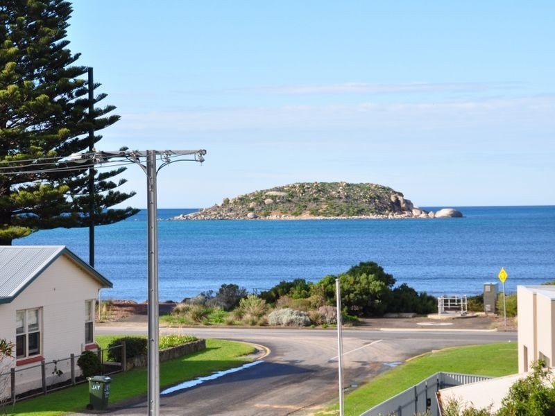 5 Fell Street, Encounter Bay SA 5211