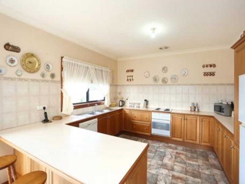 5 Fell Street, Encounter Bay SA 5211