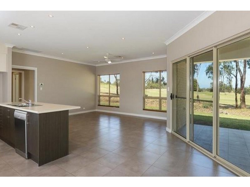 11 Links Court, Mccracken SA 5211