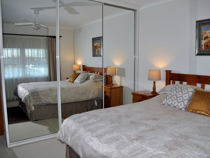 1/8 Adey Street, Victor Harbor SA 5211