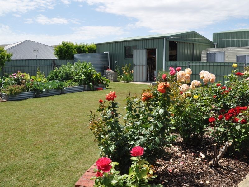 30 Tolmer Court, Hayborough SA 5211