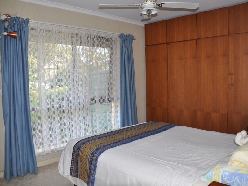 6 Dene Avenue, Victor Harbor SA 5211