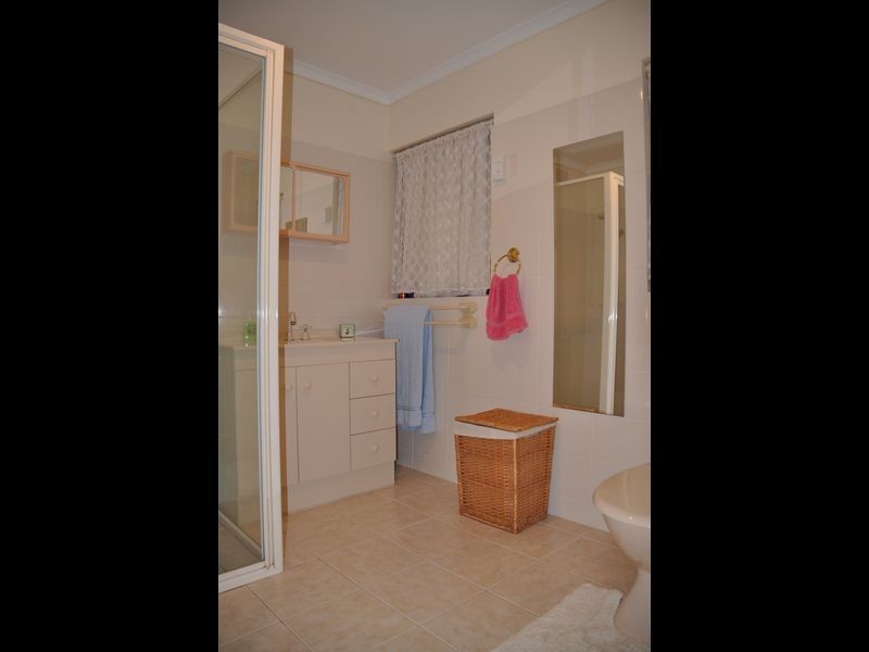 6 Dene Avenue, Victor Harbor SA 5211