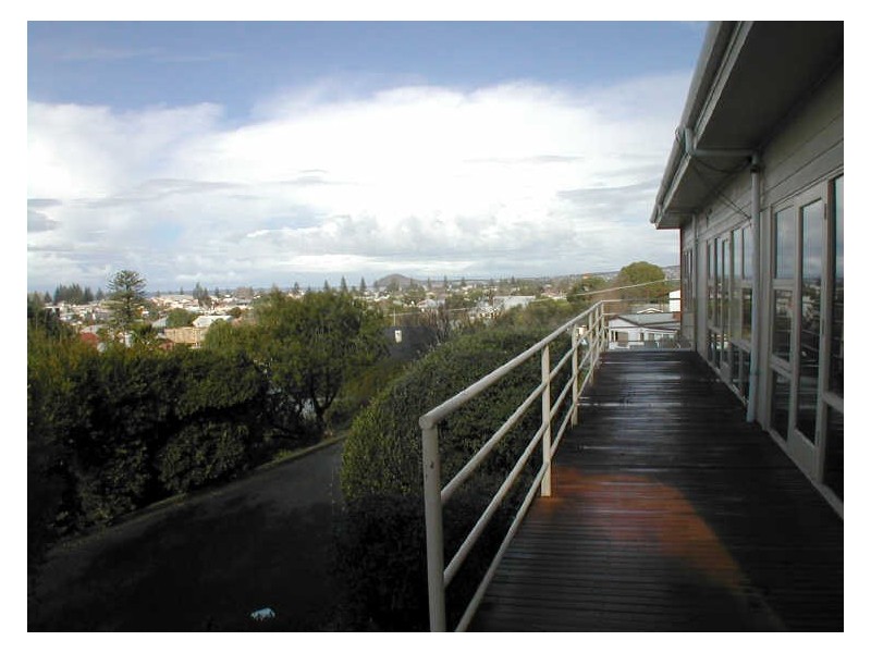 13 High Street, Victor Harbor SA 5211