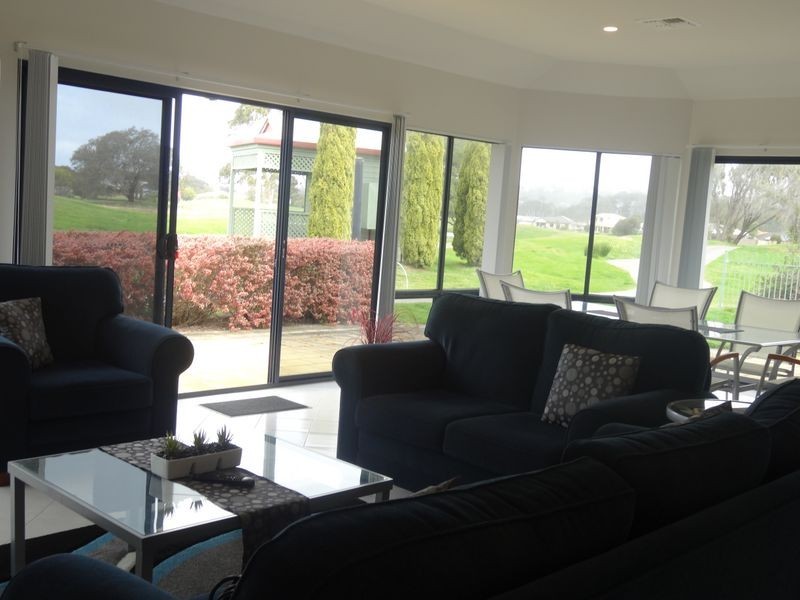 52 Coromandel Drive, Mccracken SA 5211