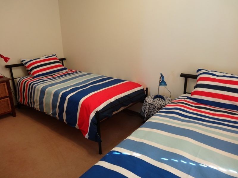 8/22 Esplanade, Victor Harbor SA 5211