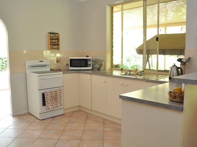 6 Lipizzaner Dr, Hindmarsh Valley SA 5211