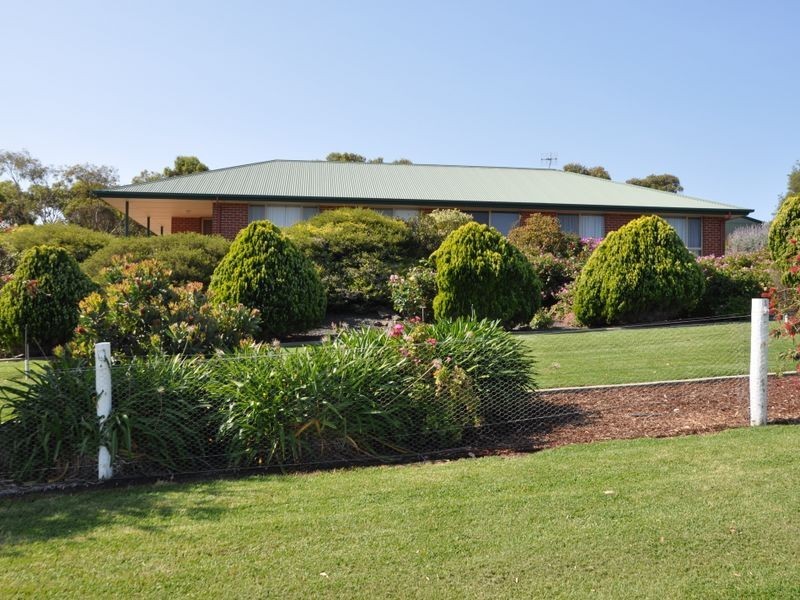 7 Shetland Crt, Hindmarsh Valley SA 5211