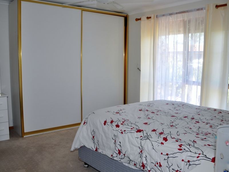 1 Langley Road, Mccracken SA 5211