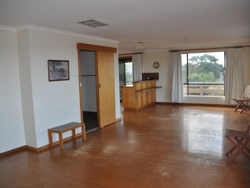 15 Harpoon Ave, Encounter Bay SA 5211