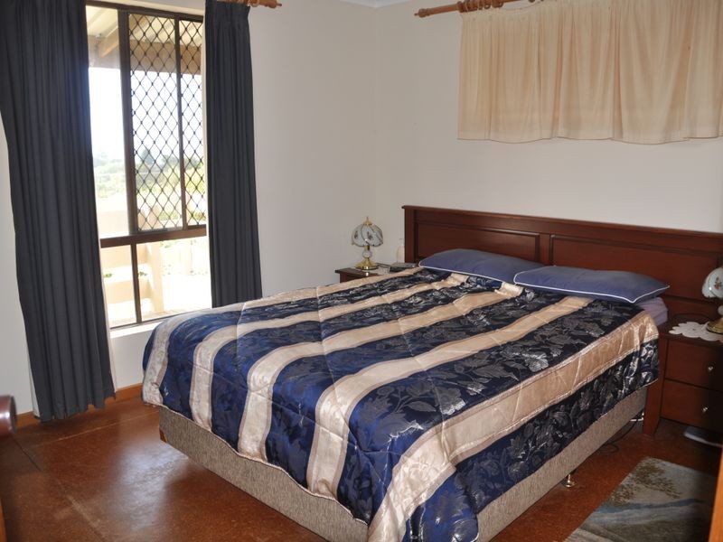 15 Harpoon Ave, Encounter Bay SA 5211