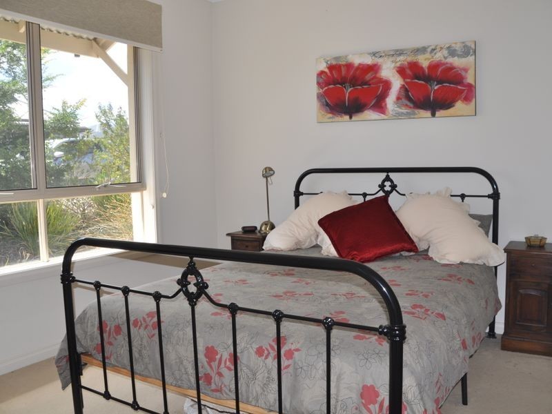 18 Chambers Court, Encounter Bay SA 5211