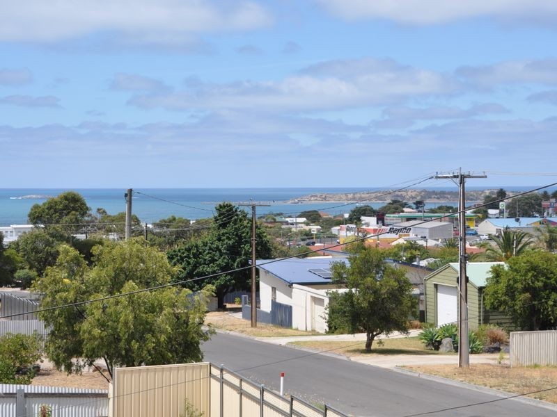 18 Sells Street, Hayborough SA 5211