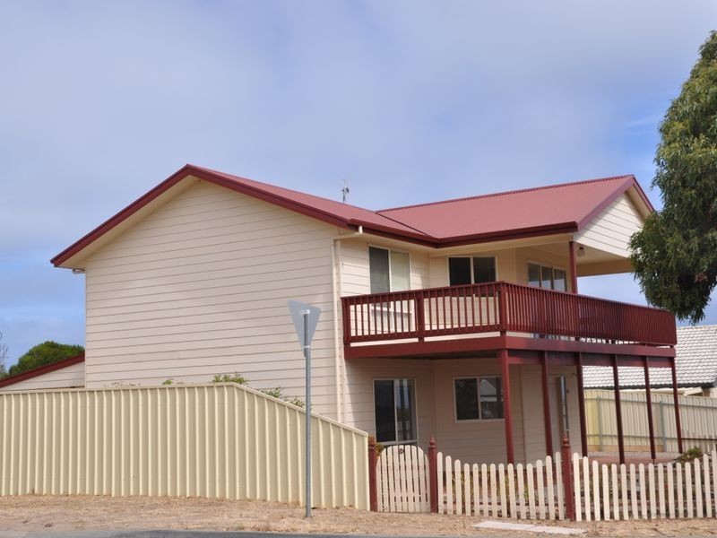 18 Sells Street, Hayborough SA 5211
