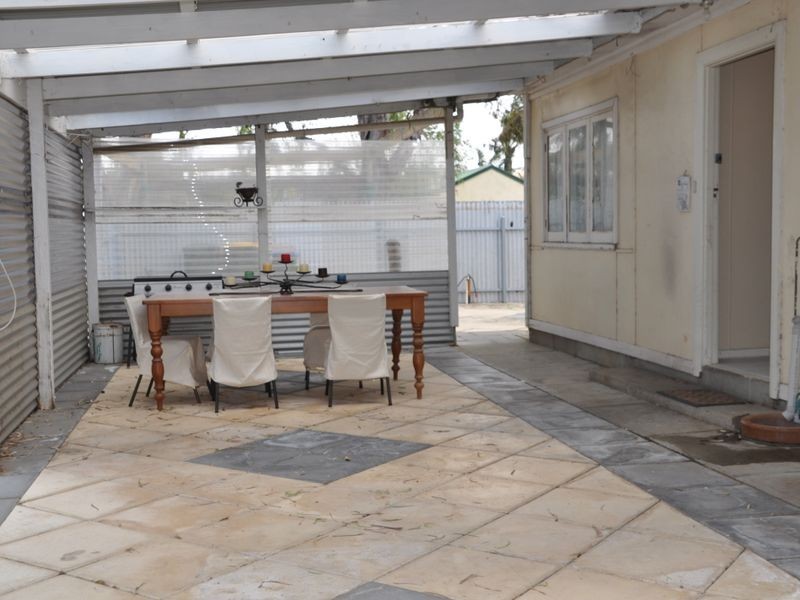 14 George Main Road, Victor Harbor SA 5211