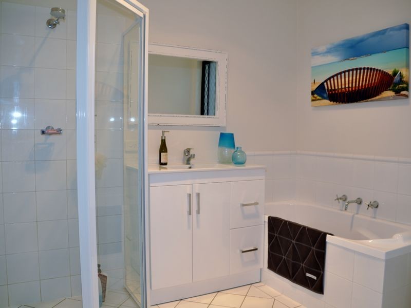 32A Grantley Avenue, Victor Harbor SA 5211