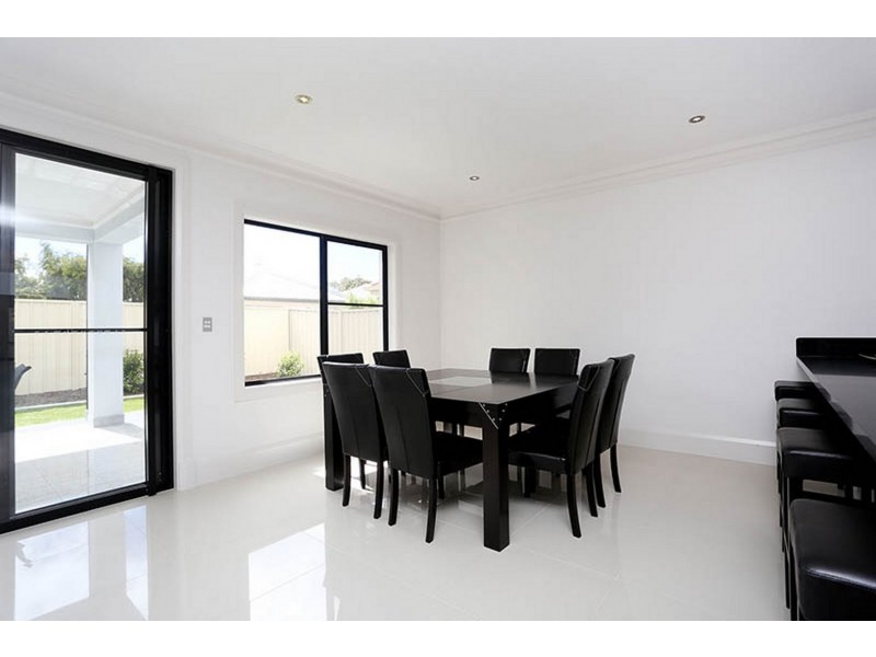 16 Harbour View Terrace, Victor Harbor SA 5211