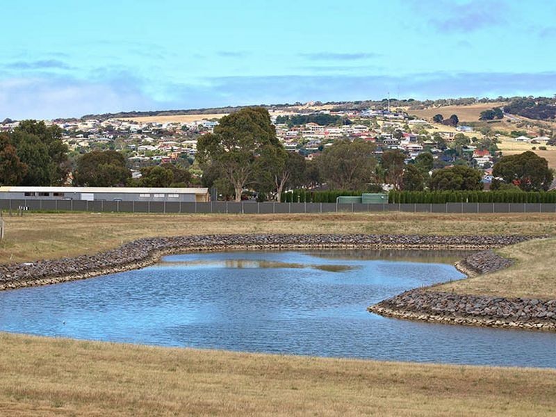 16 Harbour View Terrace, Victor Harbor SA 5211