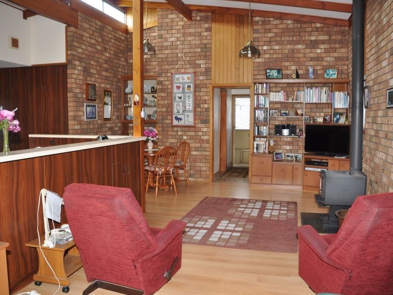 21 Norma Crescent, Encounter Bay SA 5211