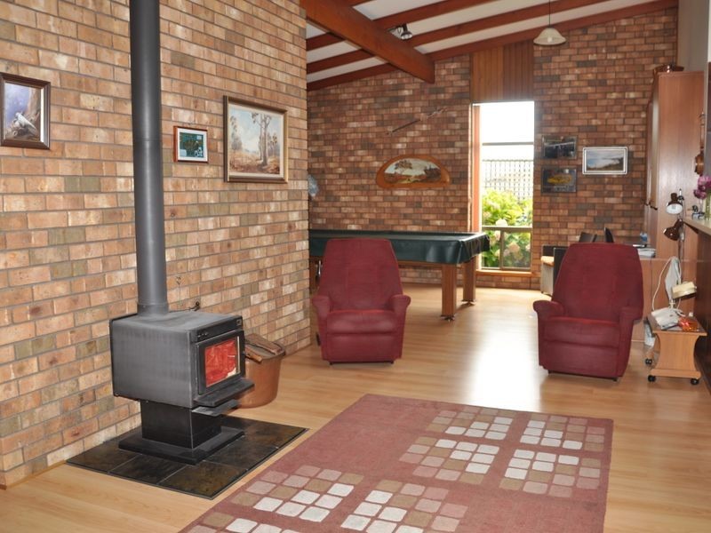 21 Norma Crescent, Encounter Bay SA 5211