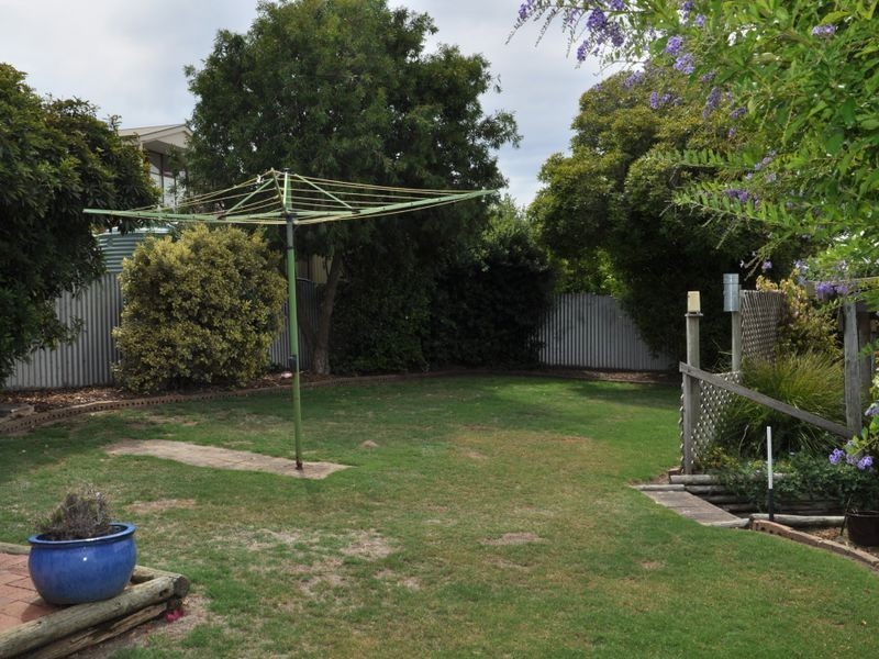 21 Norma Crescent, Encounter Bay SA 5211
