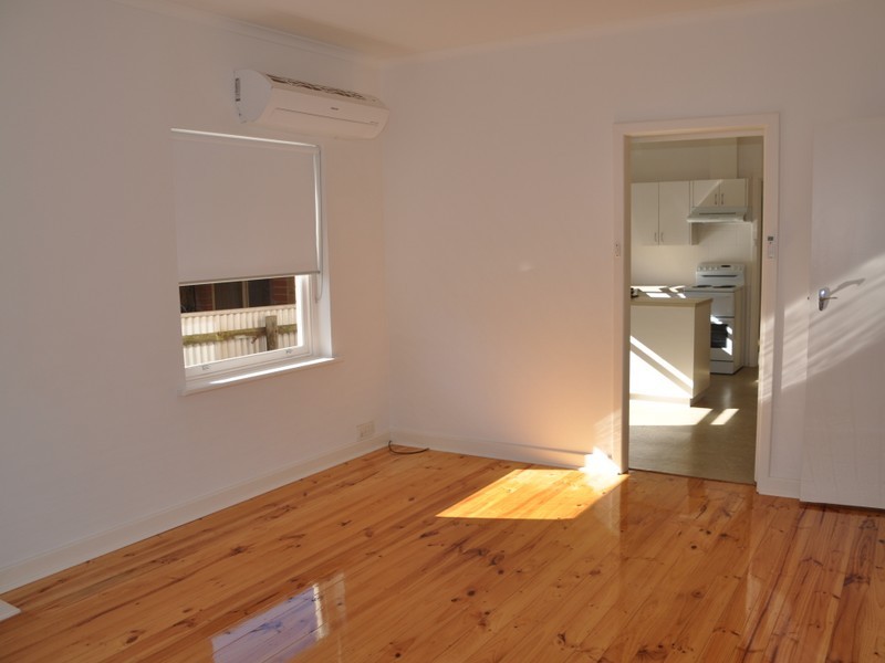 8 Pioneer Ave, Port Elliot SA 5212