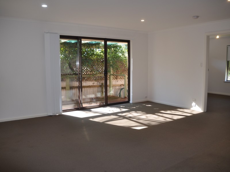 8 Pioneer Ave, Port Elliot SA 5212