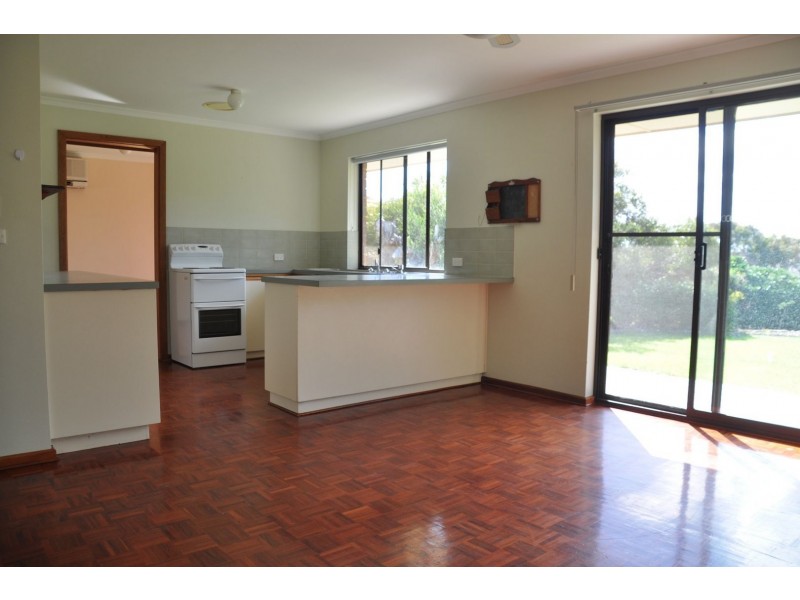 10 Rosetta Tce, Port Elliot SA 5212