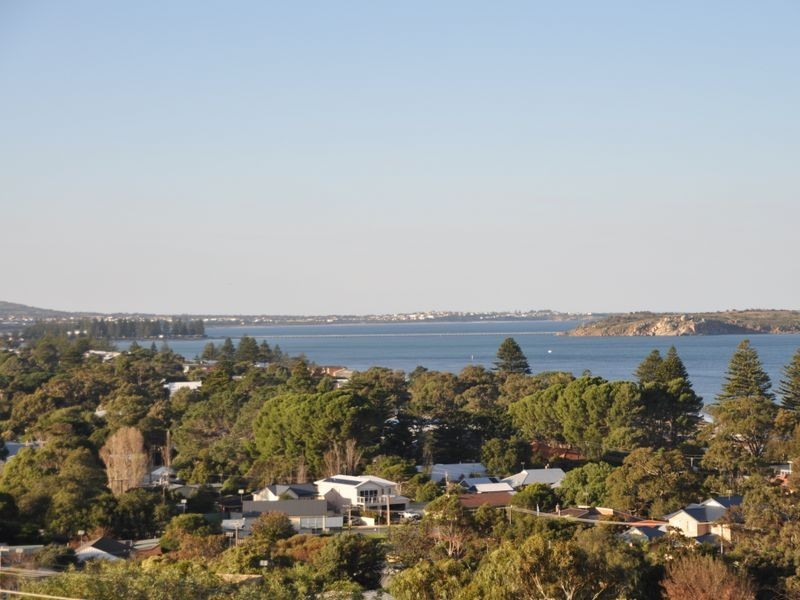 1 Kirby Street, Encounter Bay SA 5211