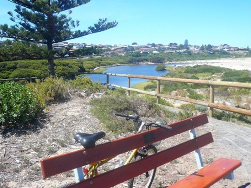 23 Kent Drive, Encounter Bay SA 5211