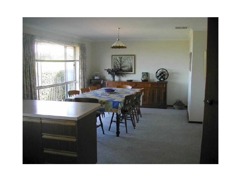 16 Dodson Road, Encounter Bay SA 5211