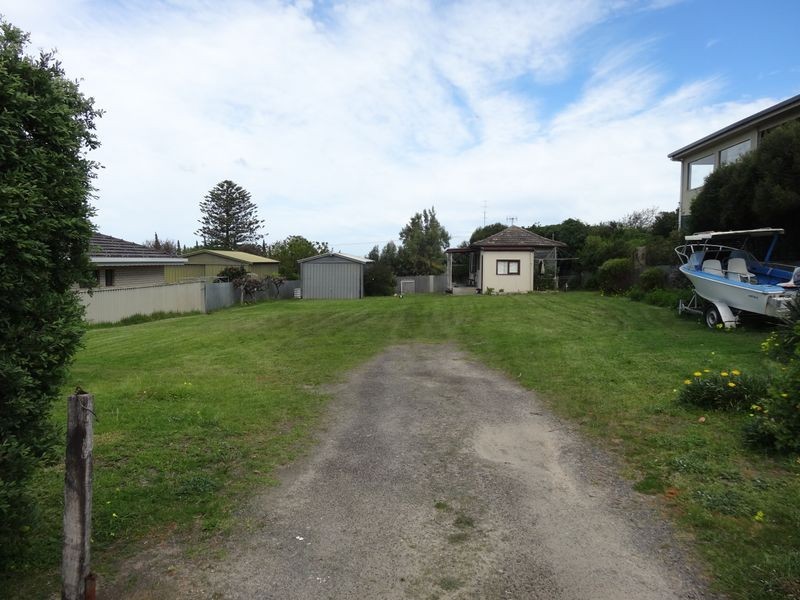 5 Donegal Street, Victor Harbor SA 5211