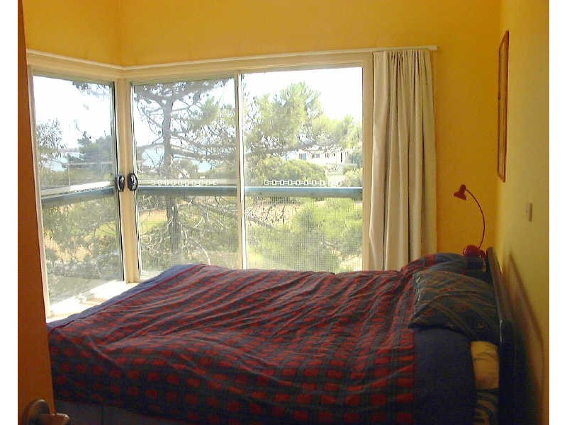 8 Millewa Terrace, Victor Harbor SA 5211