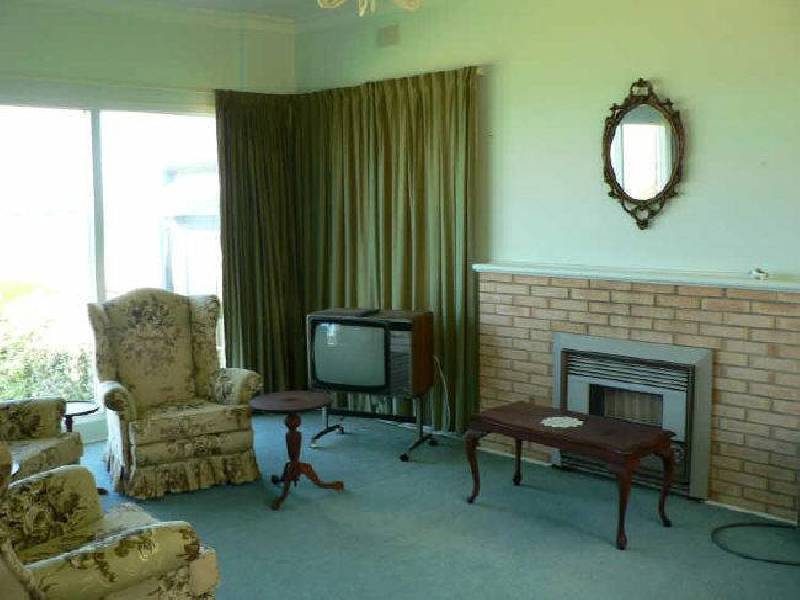 62 Hindmarsh Road, Victor Harbor SA 5211