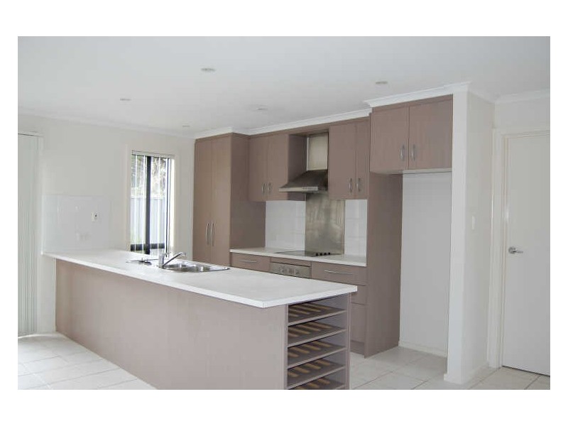 2/10 Hope Street, Encounter Bay SA 5211
