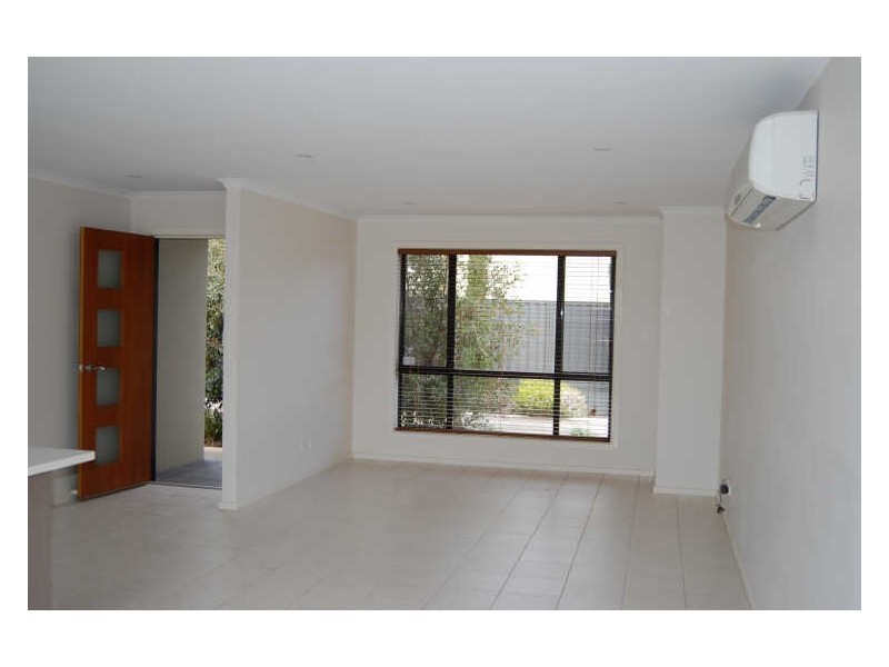 2/10 Hope Street, Encounter Bay SA 5211