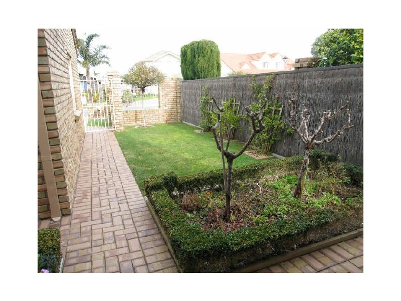 1/20 Clipper Court, Encounter Bay SA 5211