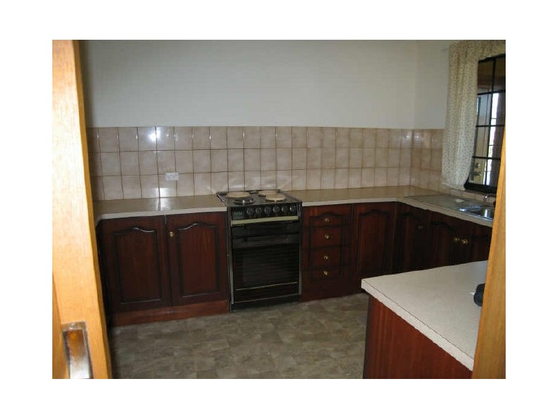 2/15 Connell Street, Victor Harbor SA 5211