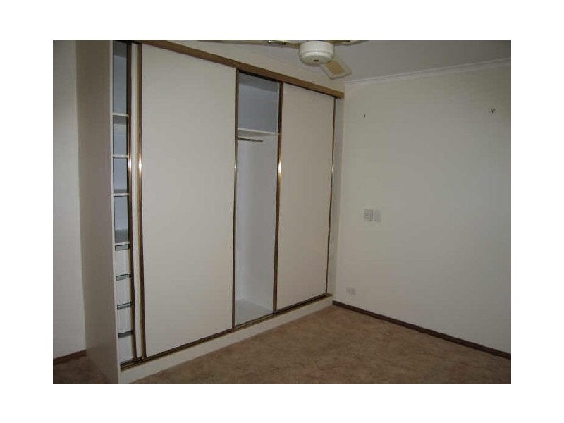 2/15 Connell Street, Victor Harbor SA 5211