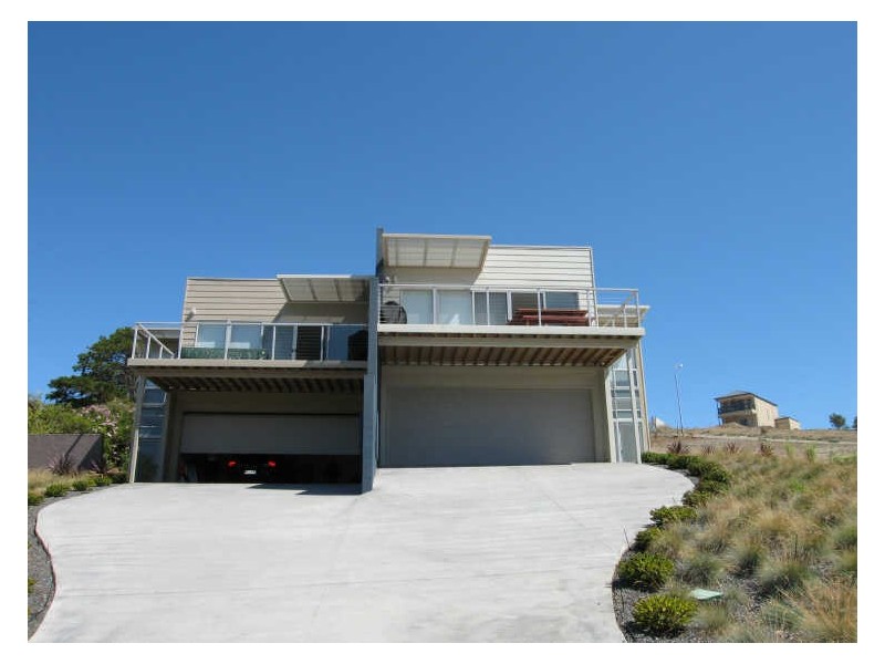 33B Solway Crescent, Encounter Bay SA 5211